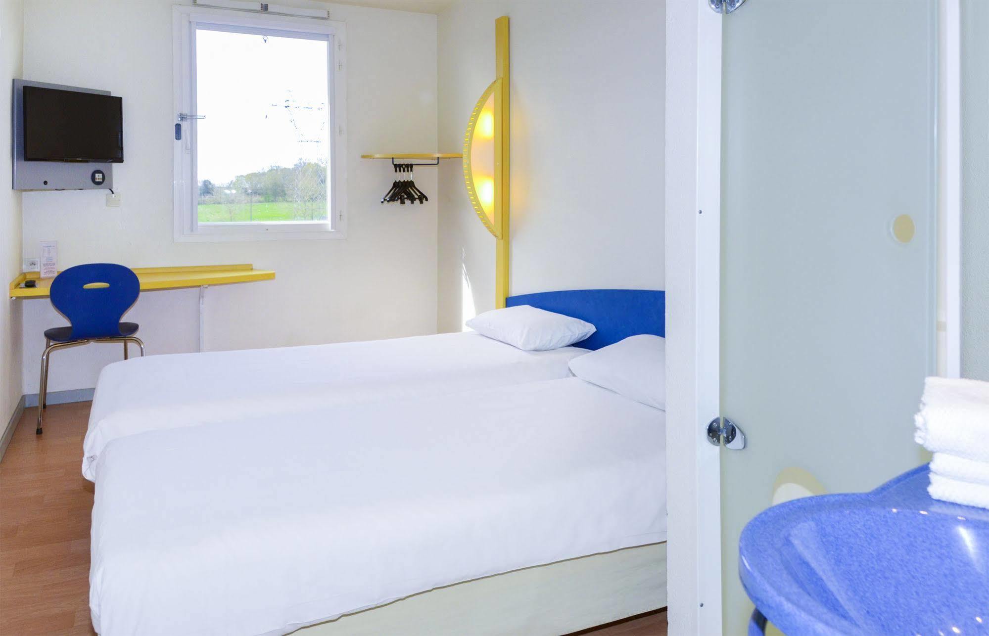 Ibis Budget Pouilly-En-Auxois Esterno foto